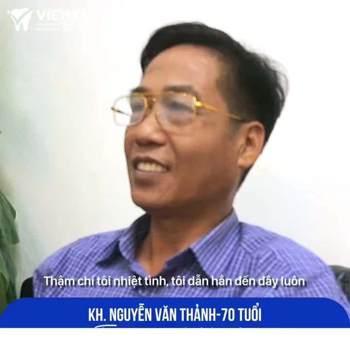 "BS QUẾ LÀM LẠI CHO TÔI TOÀN BỘ HÀM RĂNG TRÊN... 99% NHƯ RĂNG THẬT, TÍ VỀ ĐI ĂN CỖ LUÔN ĐƯỢC"