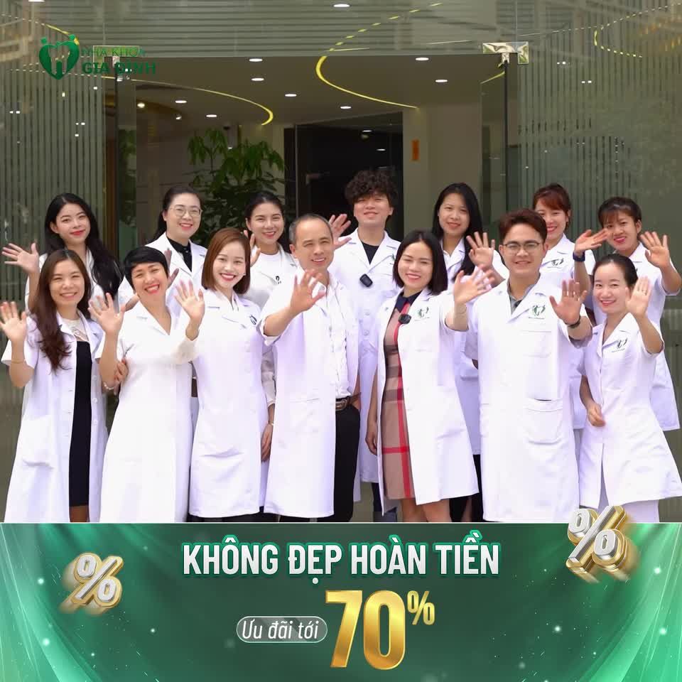 TRƯỚC KHI TẾT VỀ CHỌN NƠI NÀO ĐỂ THẨM MỸ RĂNG SỨ???