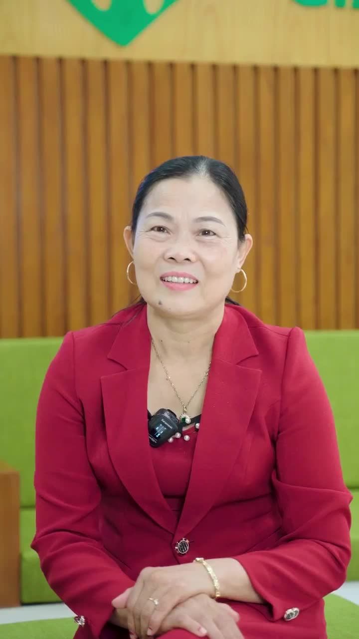 TRÒ CHUYỆN CÙNG CÔ KHÁCH ĐẾN VỚI NHA KHOA GIA ĐÌNH TỪ NINH BÌNH