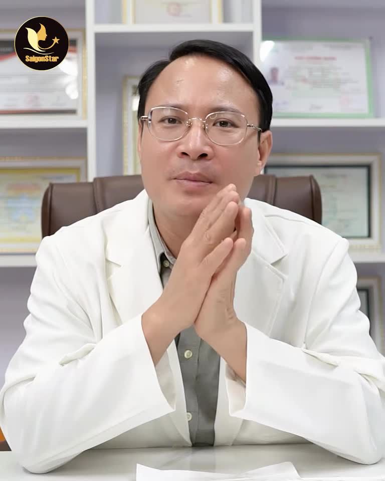 NÂNG NGỰC KHÔNG CHẠM LÀ NHƯ THẾ NÀO?