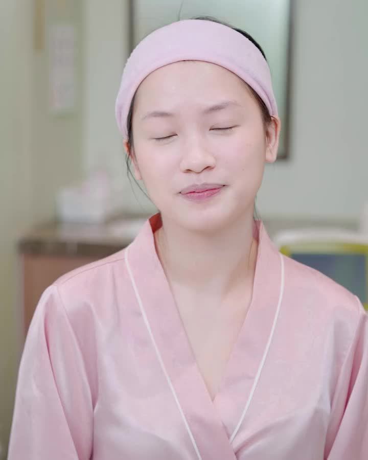 5 BUỔI SẠCH MỤN NỮ SINH MỪNG RỠ VÌ TÌM RA PHƯƠNG PHÁP TRỊ MỤN CHÂN ÁI