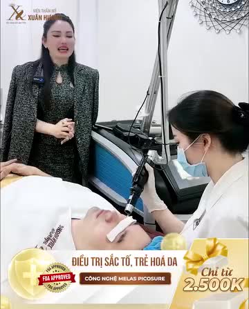 Diễn viên Khôi Trần trực tiếp trải nghiệm công nghệ trẻ hóa da Melas Picosure