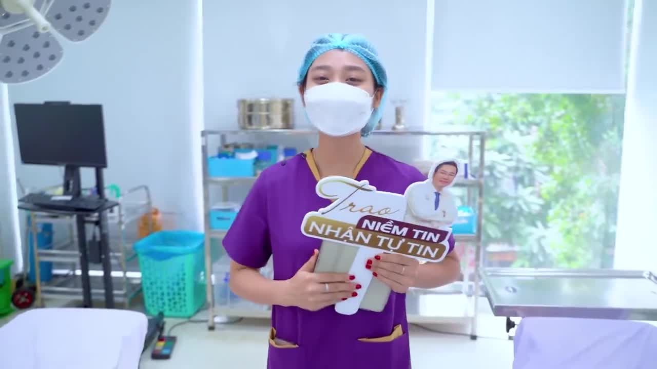Combo nâng cung mày + cắt mí vừa thực hiện xong, vị khách hàng nói gì? Cả nhà cùng theo dõi
