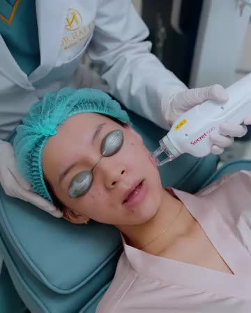 eo dõi quá trình thực hiện tổ hợp Medi-RBA của chị Mai Ngọc qua video dưới đây.