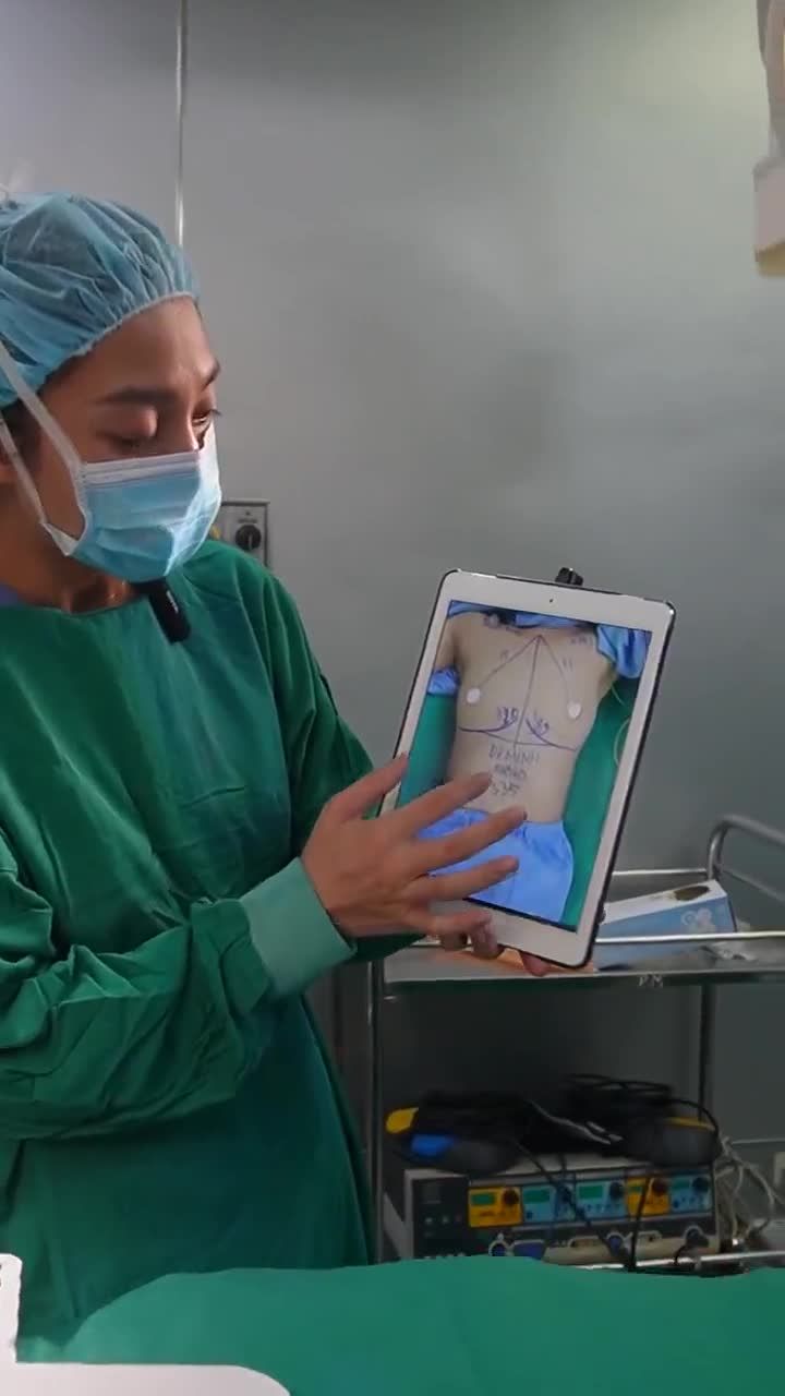 Với dòng túi Ergonomix size 335cc đã thay đổi hoàn toàn V1 của chị khách hàng. Cả nhà cùng xem livestream và cảm nhận xem kết quả này xứng đáng được mấy điểm nha cả nhà!