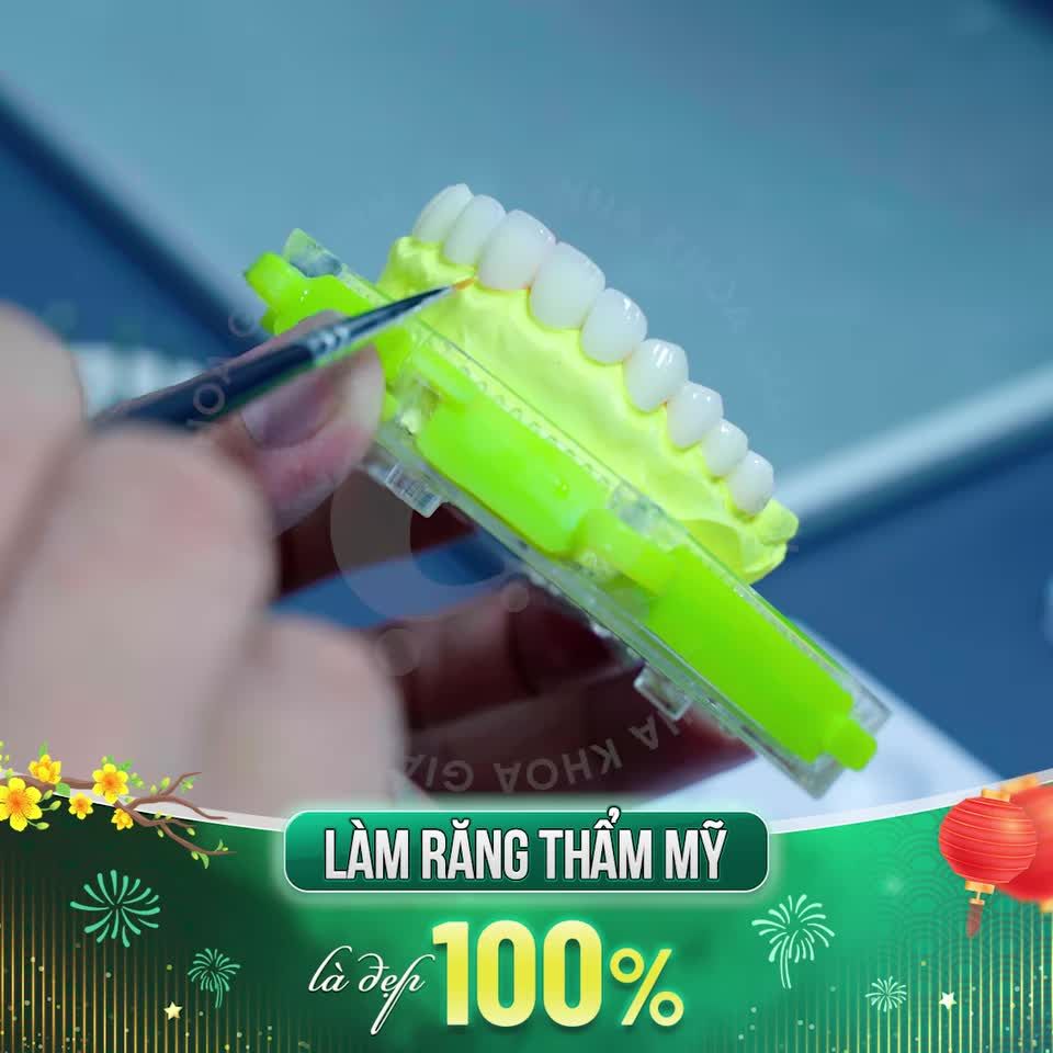 ĐỪNG NHÌN VÀO GIÁ RẺ!!! HÃY NHÌN VÀO ĐƠN VỊ NHA KHOA VÀ CHẤT LƯỢNG RĂNG SỨ