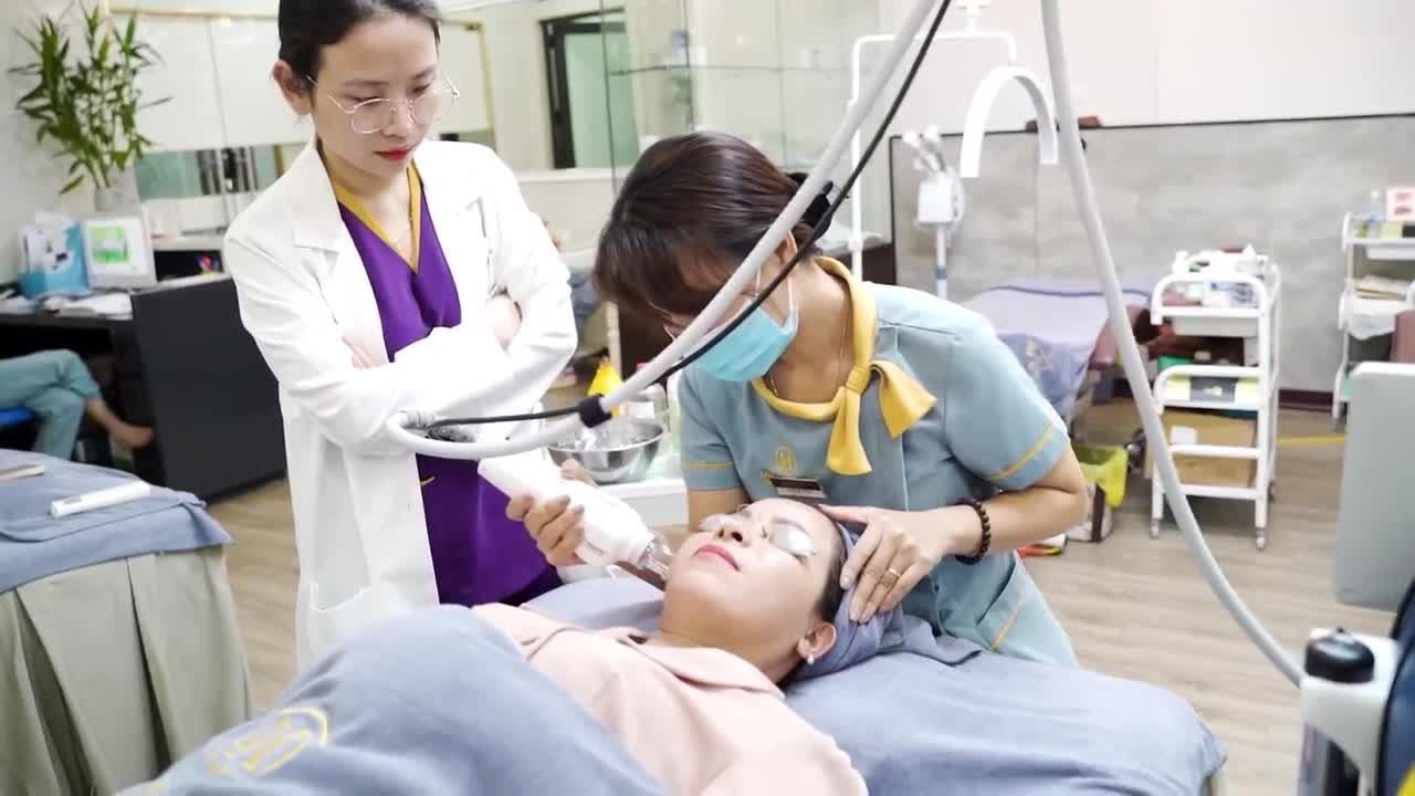 Làm đẹp đón Tết thôi cả nhà ơi Tổ hợp da căng trắng sáng bóng mịn Medi-RBA cả nhà cùng theo dõi