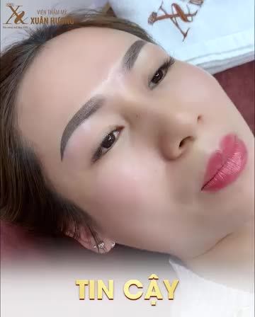 Cảm nhận của khách hàng khi phun môi Miracle tại VTM Xuân Hương.