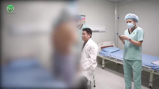 CHỊ EM MÌNH XINH ĐẸP CÓ NHAU