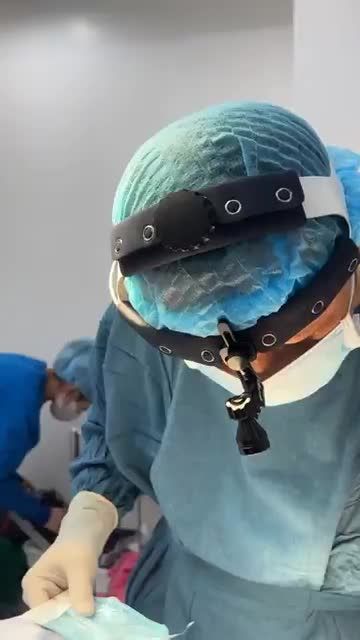 KHÁCH TỪNG SỬA MŨI SỤN SƯỜN NHƯNG NAY PHẢI SỬA LẠI SỤN SƯỜN
