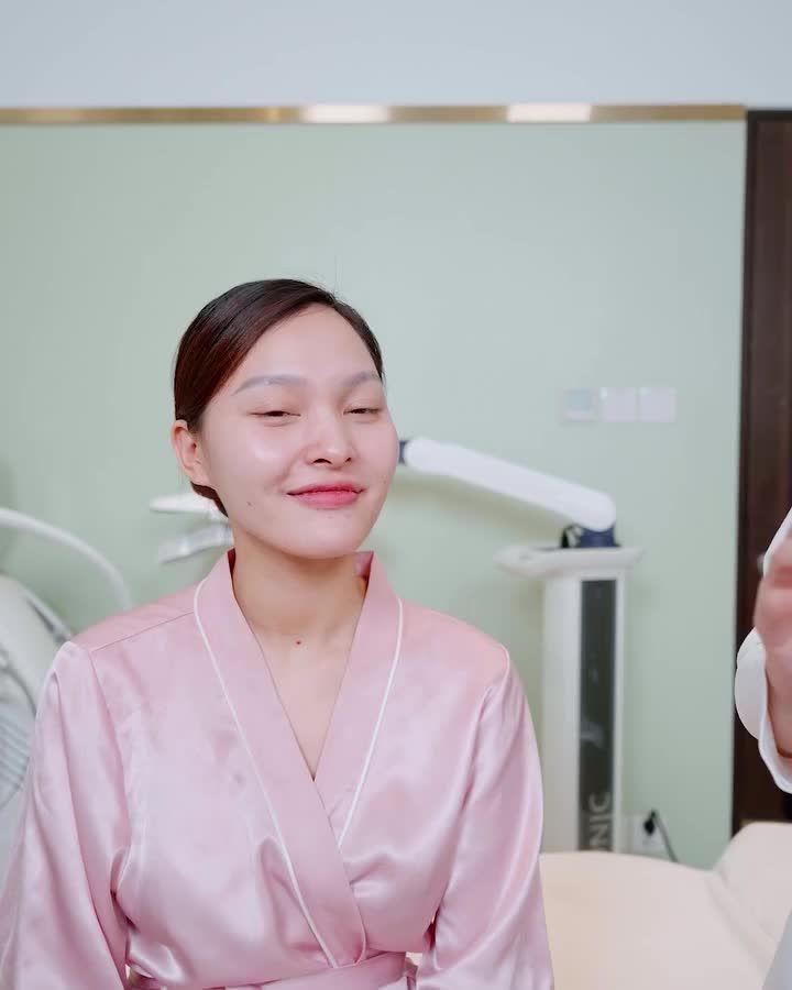 Tạm biệt làn da khô, bong tróc, thâm mụn - Vân Anh sở hữu diện mạo tươi trẻ ĐÓN TẾT rạng ngời.