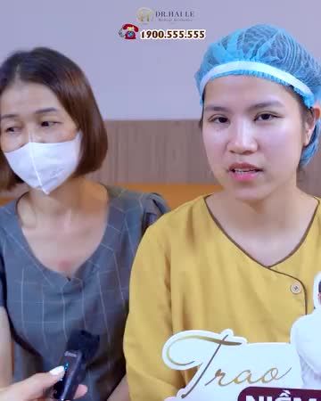 Đôi mắt với 2 mí không đều nhau - "Cửa sổ tâm hồn" tinh tế, đều đẹp, cân đối.