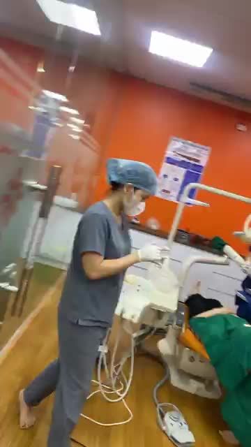 Cấy chân răng nhân tạo IMPLANT răng số R46 cho khách hàng Nguyễn Thị Quý 44 tuổi tại Nha Khoa Vân Anh