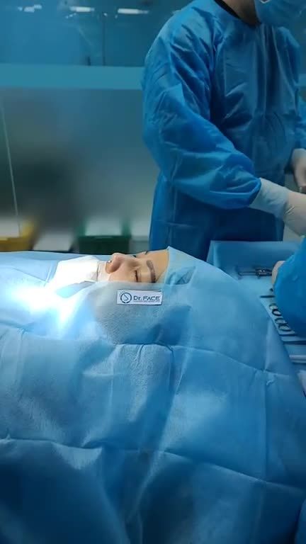 Nhà 3 Người Làm Ở BS Đều Đẹp Nên Bạn Đến NM Cấu Trúc Đệm Trung Bì