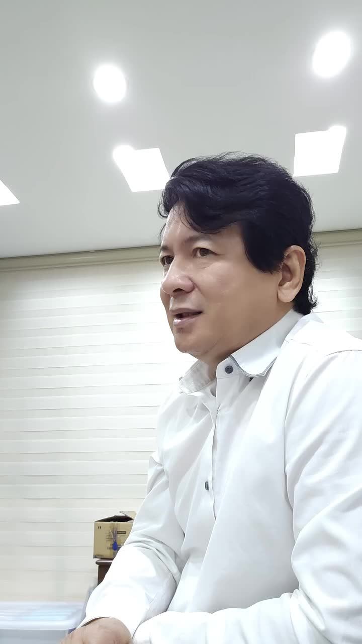 KHI KHÁCH HÀNG HỎI TẠI SAO NÂNG MŨI BỌC DA SINH HỌC MẮC HƠN NÂNG MŨI BỌC SỤN VÀ ĐÂY LÀ CÂU TRẢ LỜI CỦA BÁC LONG