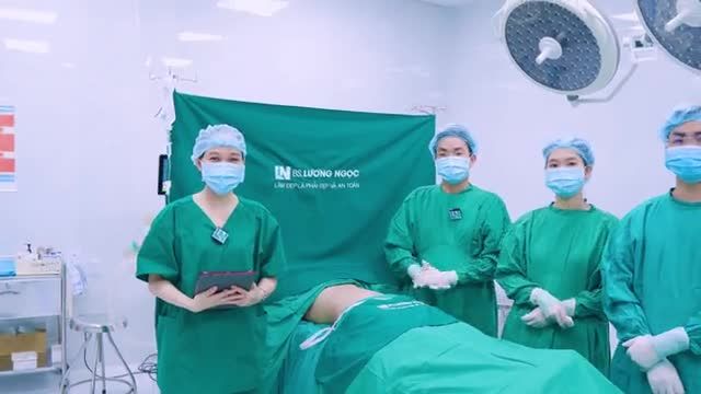 Sau khi được người quen giới thiệu, chị khách hàng đến từ Đồng Nai đã lựa chọn HÚT MỠ TẠO DÁNG VÙNG BỤNG EO HÔNG cùng ekip Bác sĩ Lương Ngọc để có được vóc dáng quyến rũ với những đường cong sắc nét mà chị hằng ao ước.