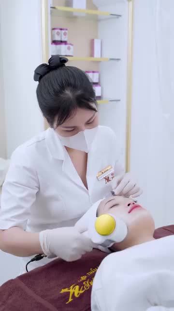Chỉ 999k trải nghiệm trẻ hoá da Lush Skin, da căng bóng sáng mịn không cần đến filter