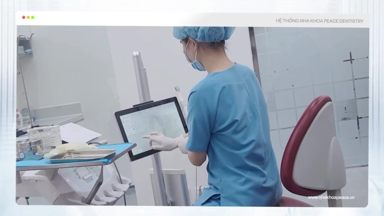 Cận cảnh quá trình Scan trong miệng cho một ca chỉnh nha Invisalign tại Peace Dentistry