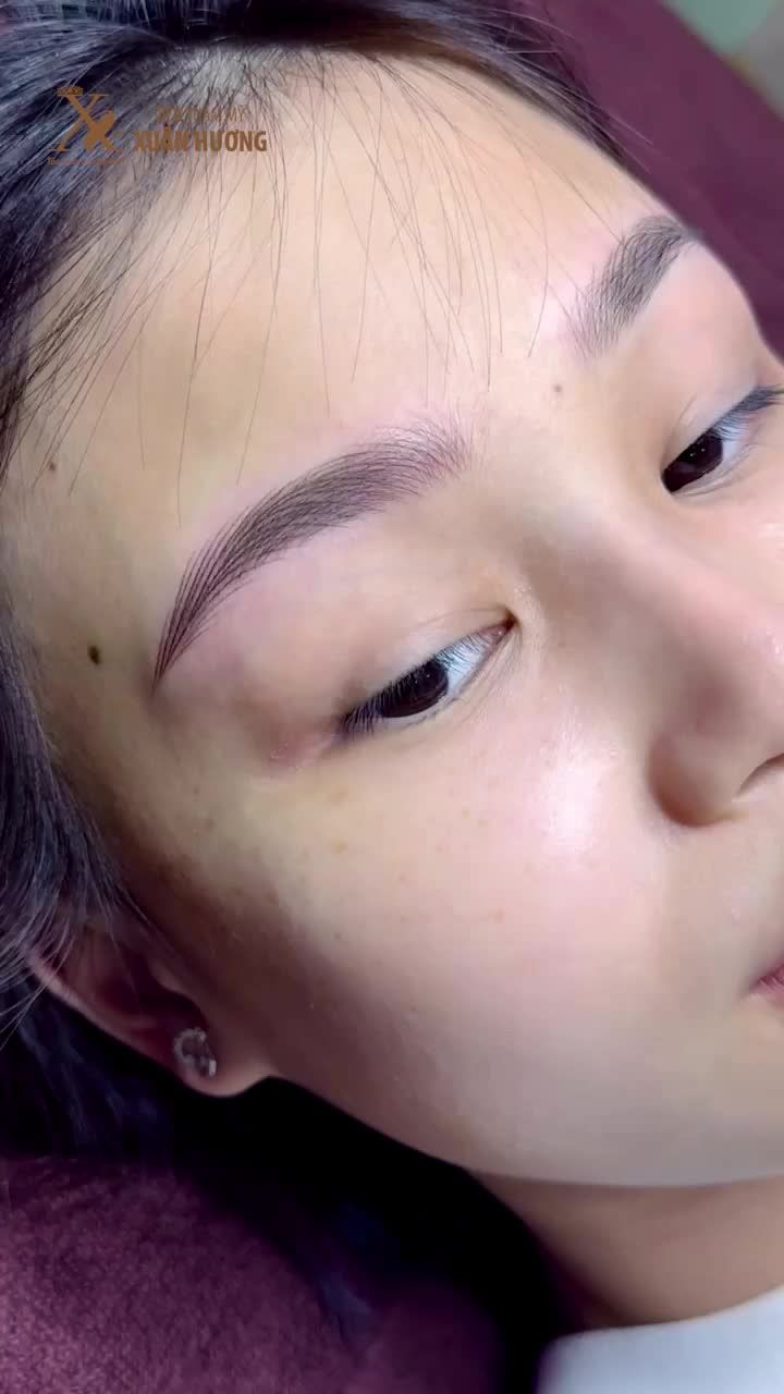 "Chạm nhẹ" vài lần có ngay siêu phẩm khắc sợi Hairstroke