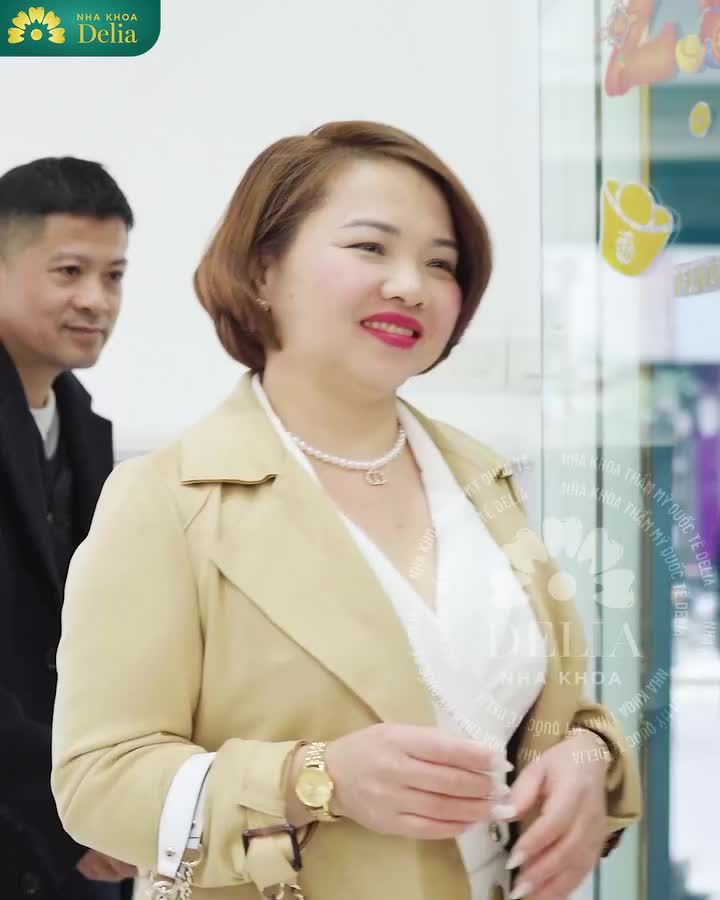 Nụ cười rạng rỡ, hạnh phúc - Món quà ý nghĩa nhất phụ nữ U50 dành tặng chính mình