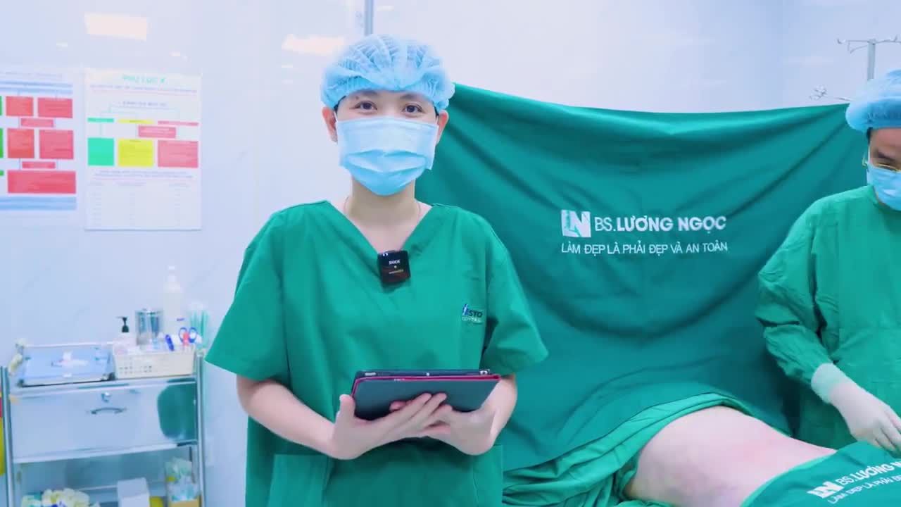 Vòng bụng giảm ngay 20cm, da co hồi ôm sát vào cơ tạo đường eo thon gọn, thắt đáy lưng ong đẹp mắt chỉ sau 2h hút mỡ tạo dáng không căng cắt da cùng ekip Bác sĩ Lương Ngọc.