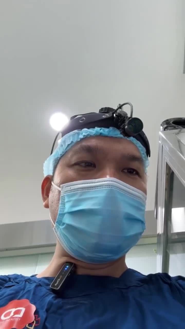 CHIA SẺ VỀ TÌNH TRẠNG NGỰC TRƯỚC - SAU PHẪU THUẬT CỦA KHÁCH HÀNG.