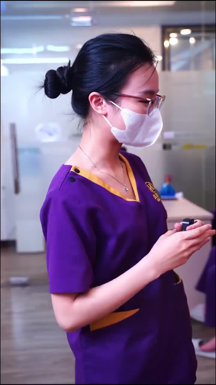 Đôi mắt tươi trẻ, ánh nhìn rạng rỡ nhờ Nâng cung mày Dr.Hải Lê!