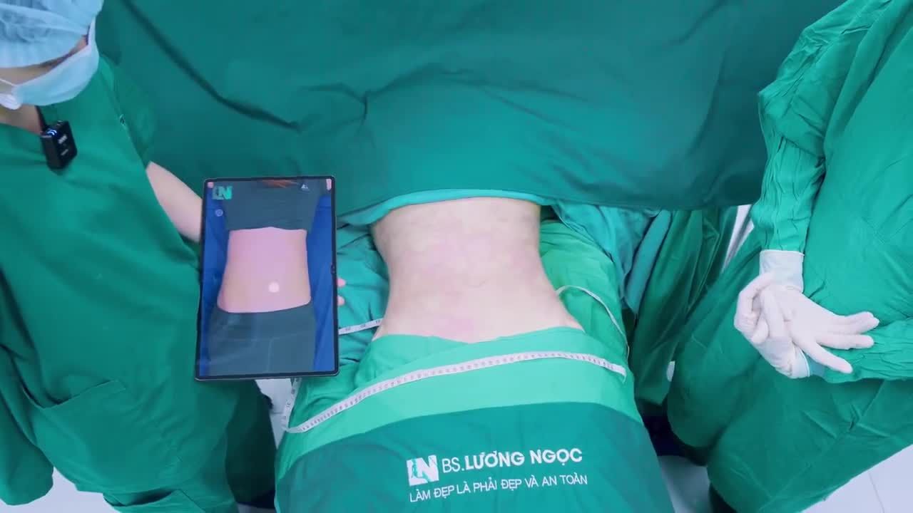 Thay đổi ngoạn mục với vóc dáng hoàn hảo chưa từng có chỉ sau 60 phút