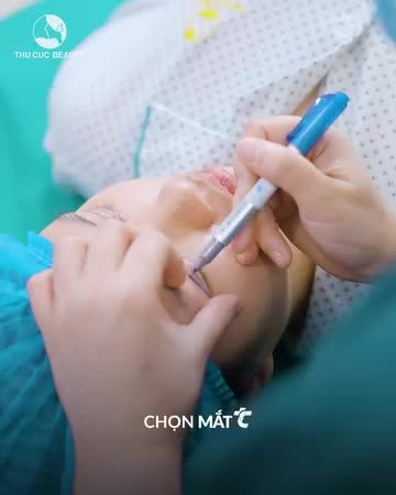 Mắt Thu Cúc xinh hết ý- Giá cả hợp