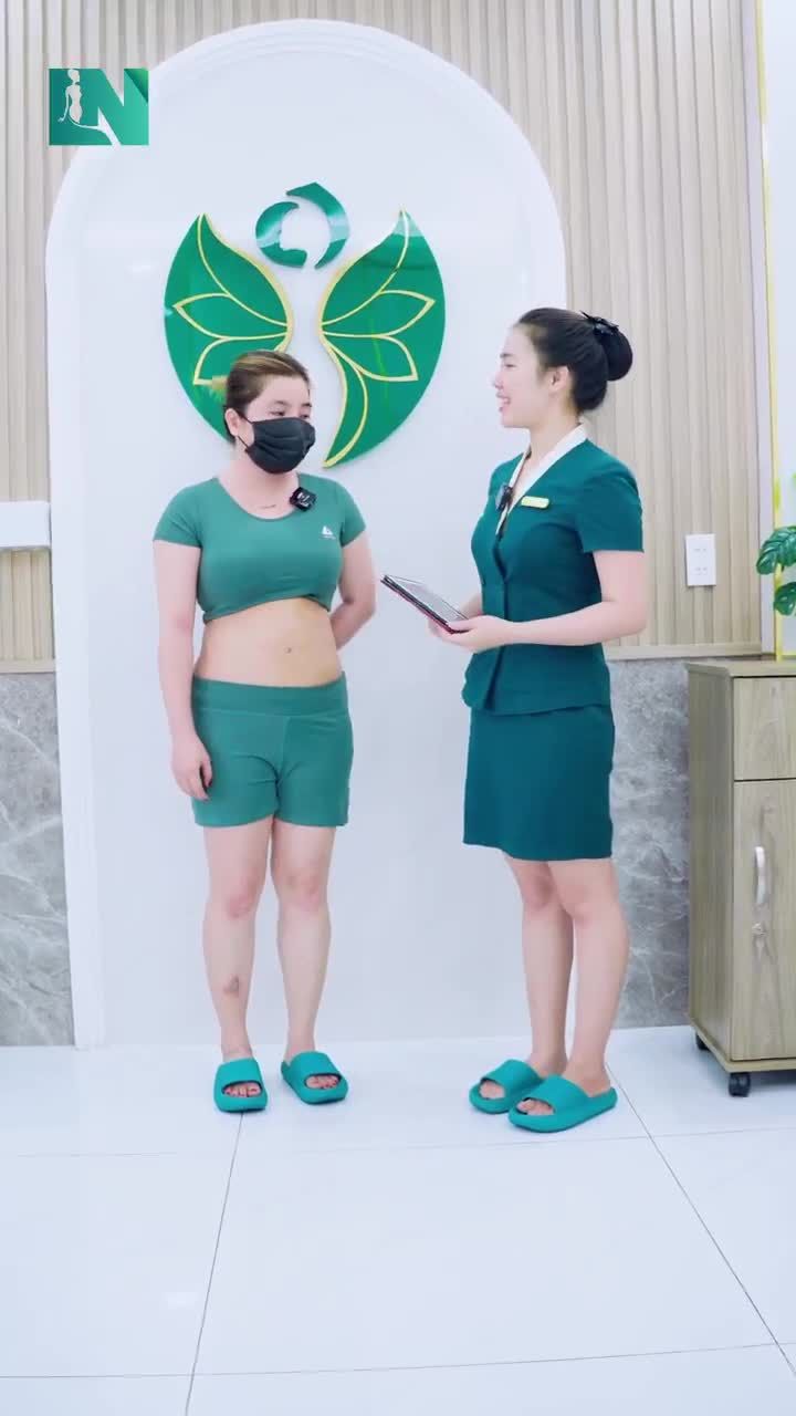 “Bụng nhẹ hơn rất nhiều, mình mặc đồ cũng thoải mái hơn, không còn tự ti về vòng bụng của mình nữa” - chị N chia sẻ cảm nhận sau khi h.ú.t m.ỡ bụng-eo-hông.