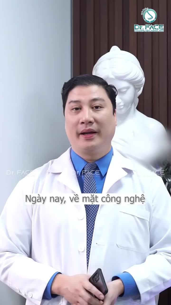 Bs LẤY SƯỜN BẠN TRAI em nâng mũi cho em đi!