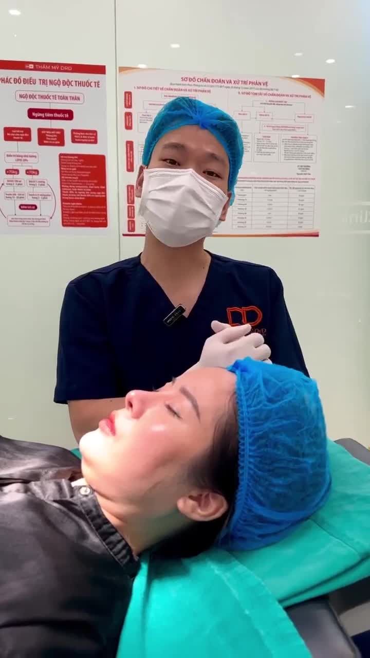 KHÁCH HÀNG NÂNG MŨI 2 NĂM, RẤT ĐẸP, RẤT TỰ NHIÊN VÀ KHÁCH VÔ CÙNG HÀI LÒNG