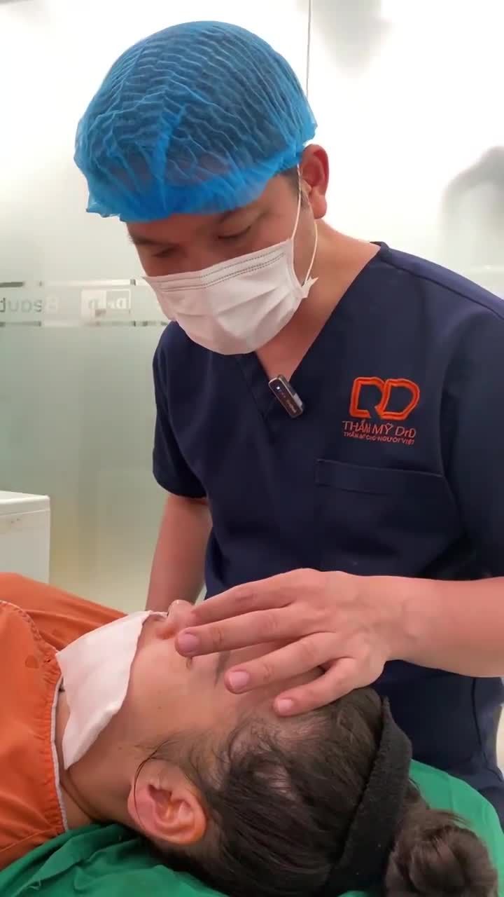 BÁC SĨ ĐIỀN CHIA SẺ KẾT QUẢ CA NÂNG MŨI CHO BẠN KHÁCH HÀNG