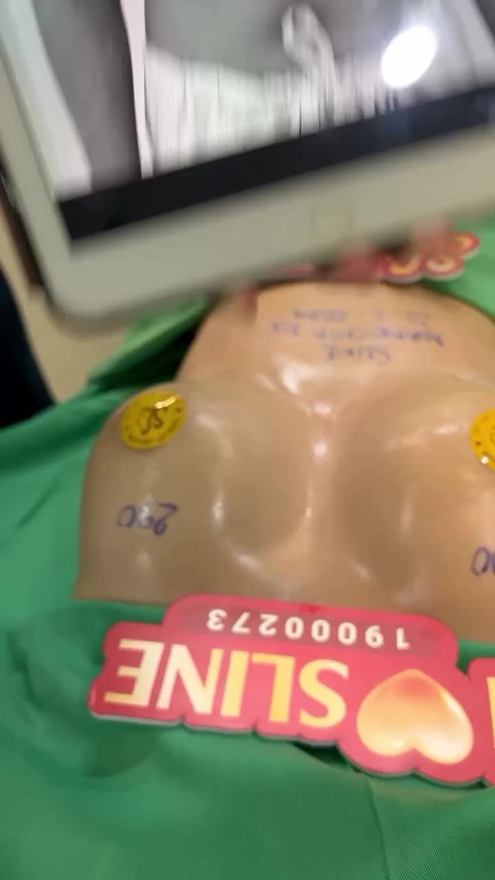Chị em nào đang đòi " Đưa em về thanh xuân" Thì gặp ngay SLine nhé!
