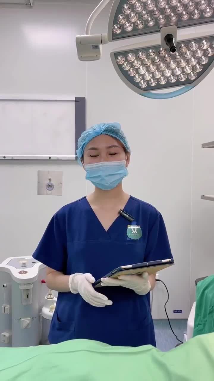 CA NÂNG CẤP V1 LỆCH SIZE VỪA ĐƯỢC THỰC HIỆN BỞI EKIP DR. MINH PHẠM
