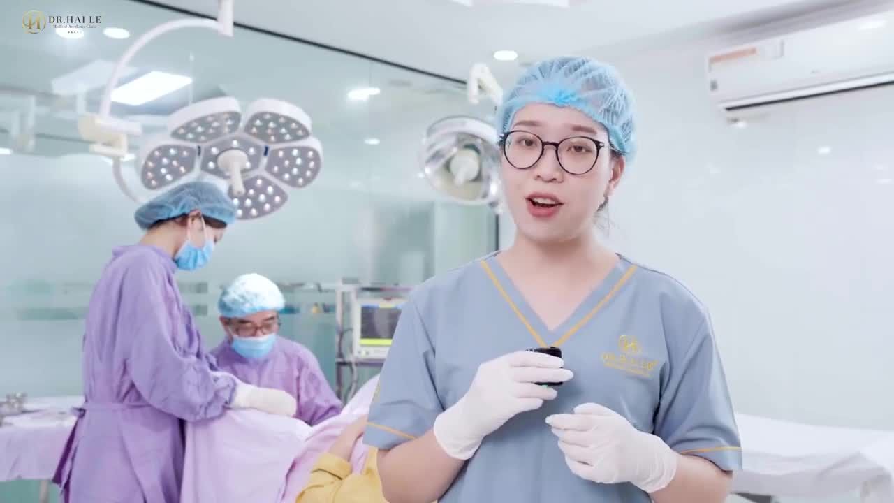 Hành trình tìm lại sức xuân cho "nàng tiểu eva" tại Dr.Hải Lê sẽ diễn ra như thế nào? Cùng đón xem nhé!