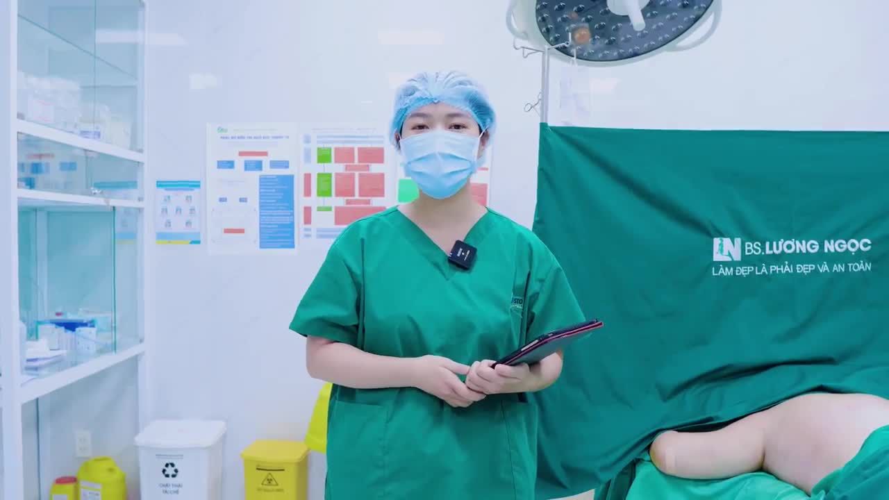 Gửi đến các chị em hình ảnh mới nhất từ ekip Bác sĩ Lương Ngọc khi vừa hoàn thành xong ca hút mỡ tạo dáng, thon gọn vùng tay-lưng-nách cho chị khách hàng hôm nay.