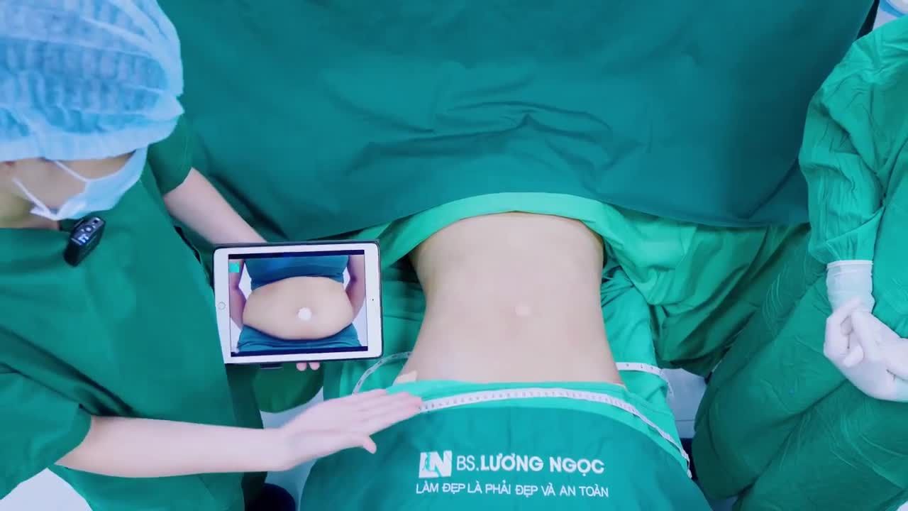 Khách hàng có thể hoàn toàn yên tâm khi thực hiện phương pháp HÚT MỠ TẠO DÁNG độc quyền tại ekip Bác sĩ Lương Ngọc: