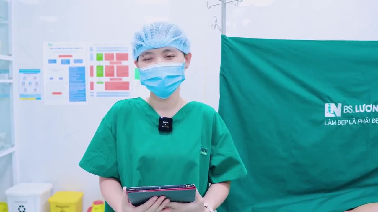 Với lượng mỡ dưới bắp tay dày có chỉ số ghi nhận là 35,5 , lưng tạo thành ngấn mỡ, không còn vóc dáng thon thả, mảnh mai