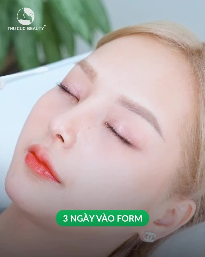 Bạn muốn nếp mí cân đều như Hot Tiktoker Gấm Kami?