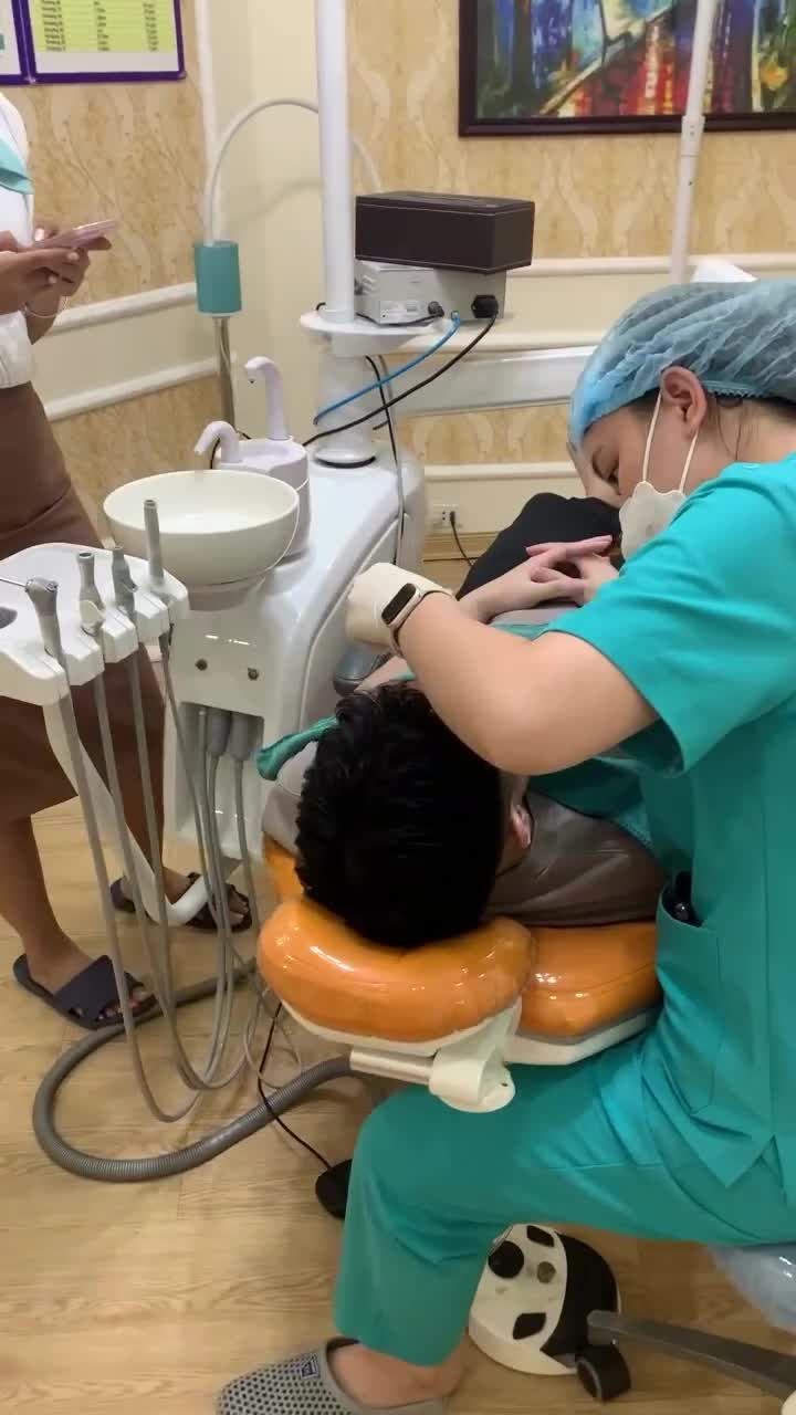 Tẩy trắng răng bằng công nghệ Laser Whitening tại cơ sở 29 Nguyễn Du