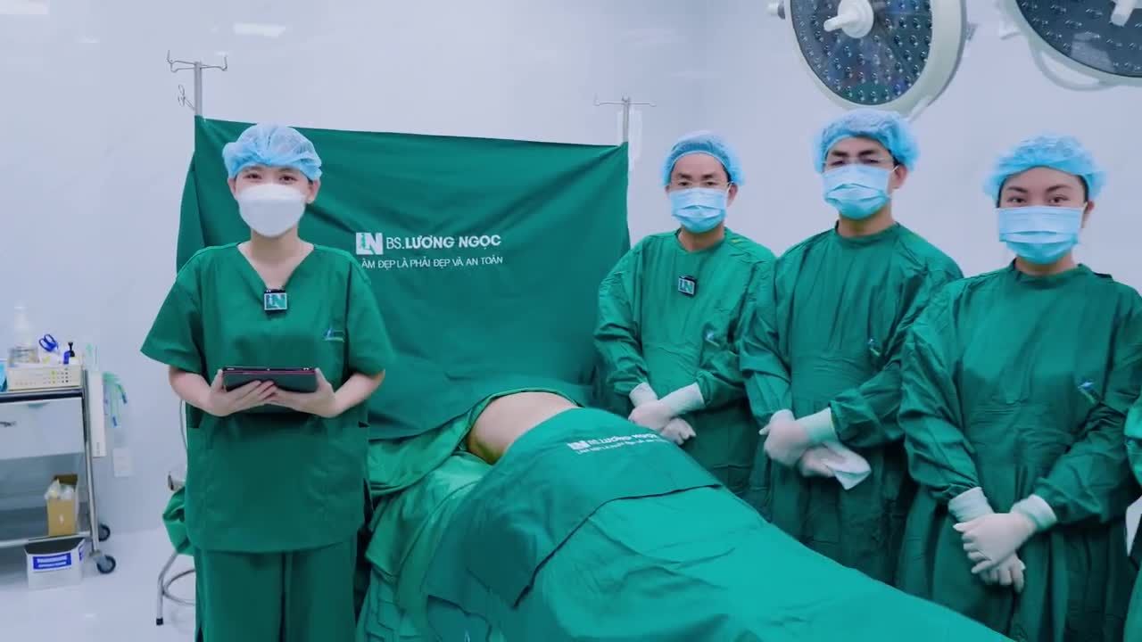 Với những trải nghiệm hút mỡ không thành công, chị khách đã mất hết niềm tin vào phương pháp hút mỡ nội soi này!!