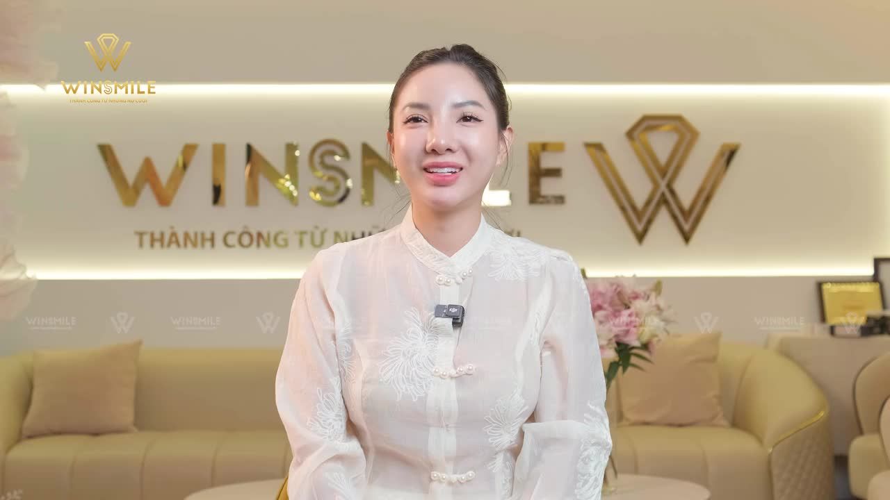 NHÌN LẠI NỤ CƯỜI SAU 4 NĂM LÀM RĂNG SỨ TẠI WIN SMILE