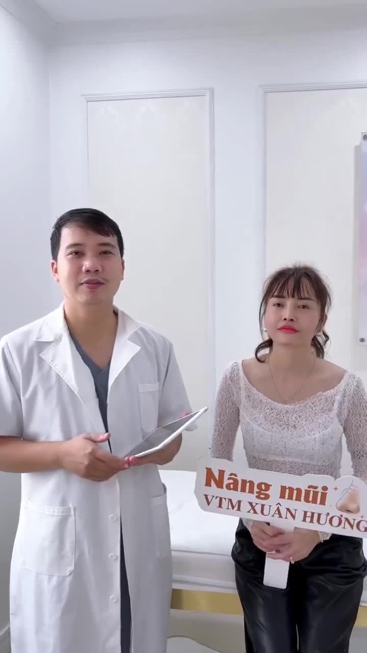 Khách hàng xinh đẹp sau 10 ngày sửa lại mũi hỏng qua tay nghề Dr Đình Quang, VTM Xuân Hương