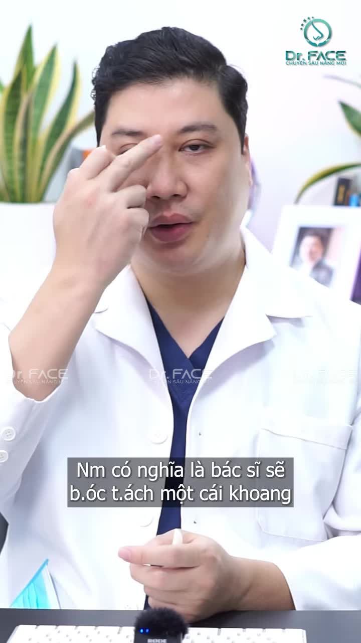 Sao Em Thấy Nhiều Người Nâng Mũi Bị Lệch Lắm!