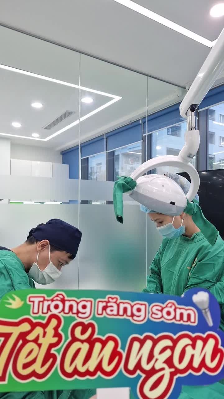 Ca cấy ghép chân răng nhân tạo implant để khôi phục lại vị trí mất răng 46 lâu ngày cho chị Ngân tại Cầu Giấy