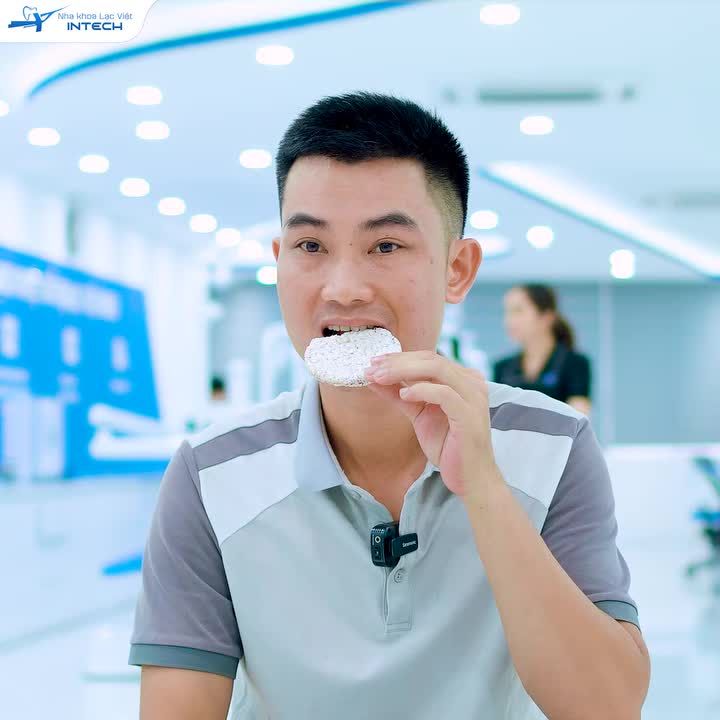 GIẢI PHÁP IMPLANT DCT: KHÁCH HÀNG ĂN NHAI THOẢI MÁI NGAY SAU KHI SAU KHI LẮP RĂNG