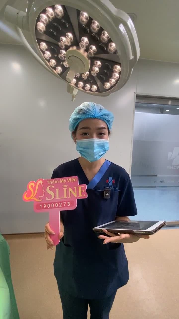 V1 không quá nhỏ, nhưng gặp hạn chế sau khi sinh là mô tuyến lỏng lẻo, mất cân đối