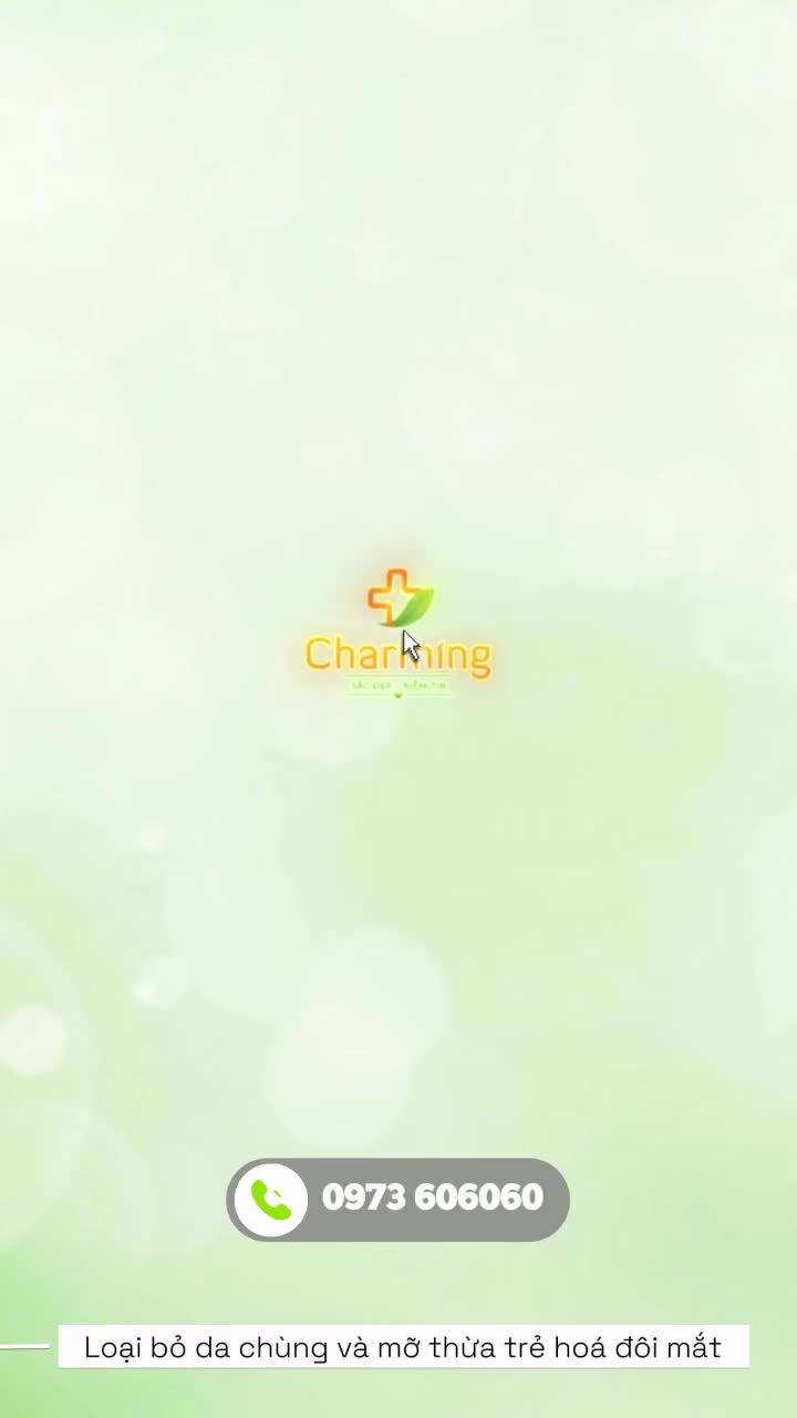 Chị khách đến Charming trong tình trạng bọng mắt khá to và rõ, khiến gương mặt lúc nào cũng trông mệt mỏi, thiếu sức sống.