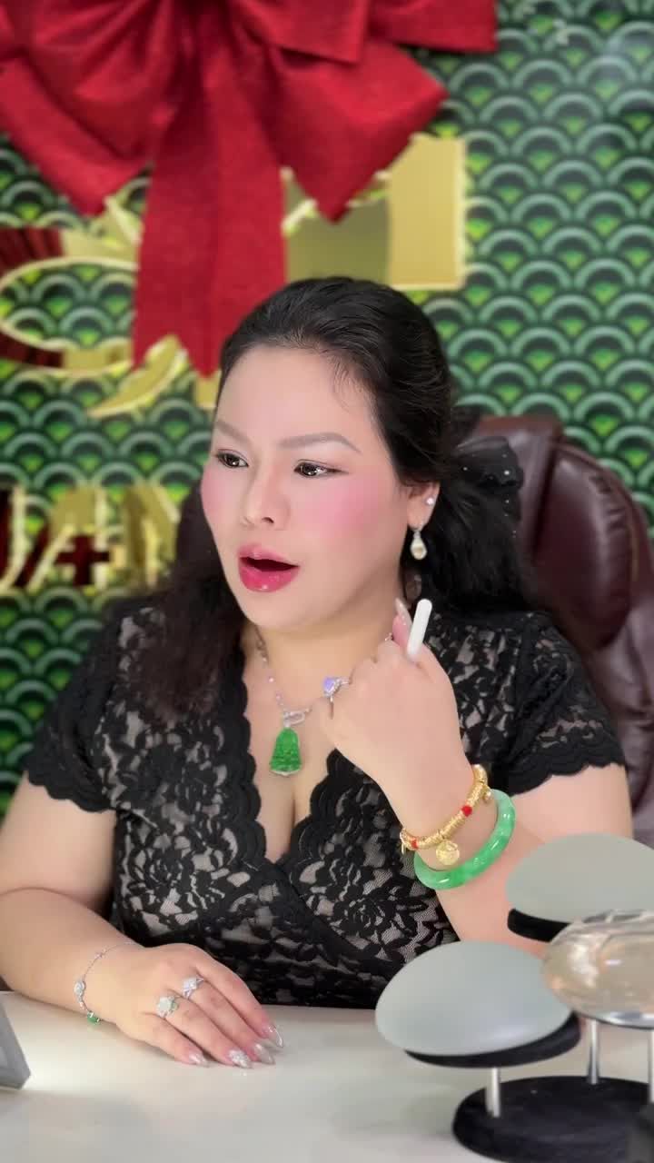 Cắt mí ghép mỡ được thực hiện như thế nào và áp dụng cho những trường hợp nào???